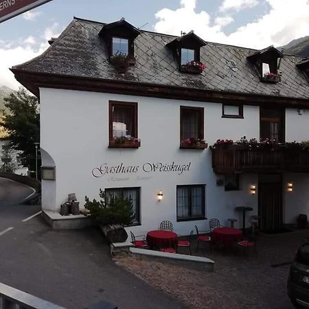 Hôtel Gasthaus Weisskugel à Malles Venosta Extérieur photo
